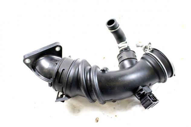 17882-33010 MANICOTTO FILTRO ARIA ASPIRAZIONE SUBARU TREZIA 1.4 D 66KW AUT 5P (2011) RICAMBIO USATO - Foto 3