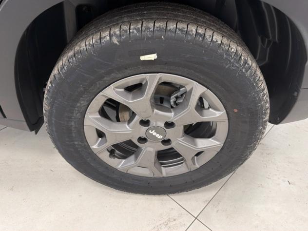 Jeep Avenger E-Hybrid Longitude 1.2 110cv Dct Mhev - Foto 5
