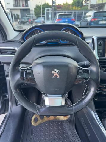 Peugeot 2008 2008 1.6 e-hdi 8v Allure s&s 92cv - Foto 8
