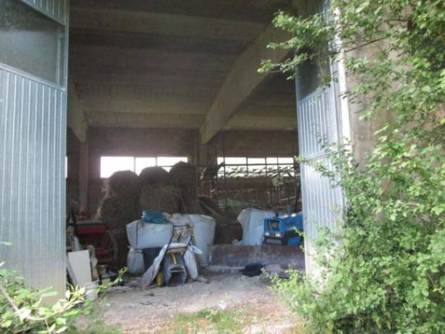 Immobile in asta di 286 m² in vendita a Fossombrone - Foto 2