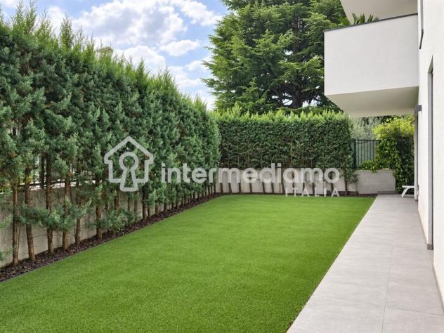 QUADRILOCALE COME NUOVO PIANO TERRA CON GIARDINO NO GILMOZZI !! - Foto 10