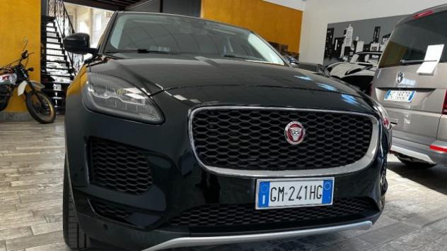 JAGUAR E-Pace 2.0D 150 CV AWD aut. R-Dynamic rif. 24159019 - Foto 2