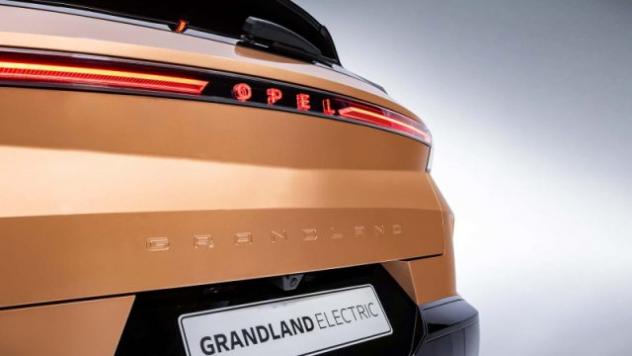 OPEL Grandland Full Electric 213 CV 73 kWh Edition 2ª seri rif. 23759389 - Foto 6