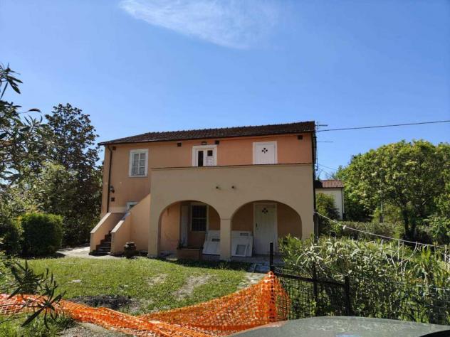 Porzione di casa in vendita a Castelnuovo Magra - Foto 2