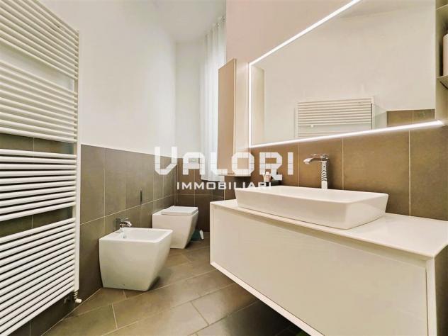 INCANTEVOLE TERRA-CIELO RISTRUTTURATA CON CORTE PRIVATA E GARAGE - Foto 7