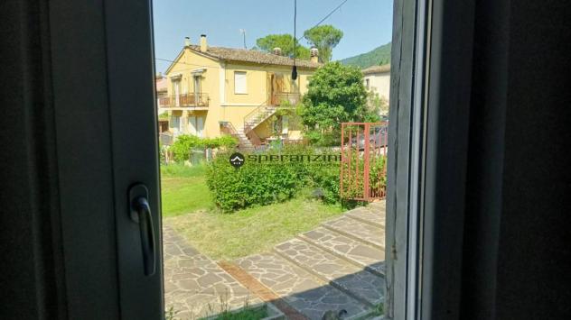 Fossombrone splendida casa completamente indipendente con vista panoramica sul colle dei cappuccini e le colline circostanti. situata a ridosso della - Foto 7
