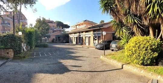 Morena Anagnina ufficio mq 62 con posto auto - Foto 2