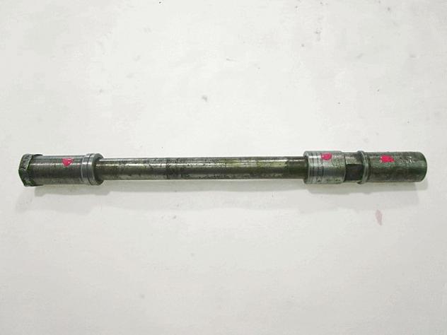 PERNO RUOTA ANTERIORE HONDA GOLD WING GL 1100 1980 - 1983 44301-463-000 FRONT WHEEL AXLE