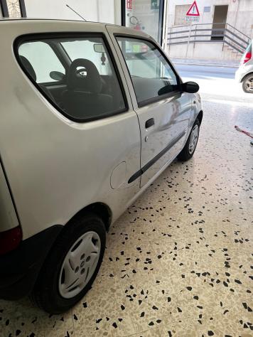 Fiat Seicento 1.1i cat Actual - Foto 3