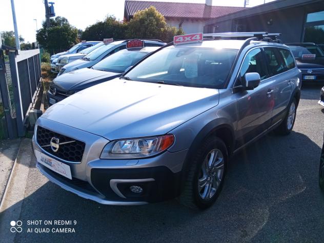 Volvo XC70 D4 Momentum 4wd 215CV AUT - Foto 5
