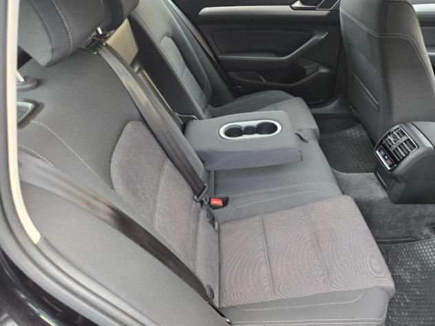 VOLKSWAGEN Passat Variant 2.0 TDI DSG Executive BlueMotion Tech. rif. 23497803 - Foto 5