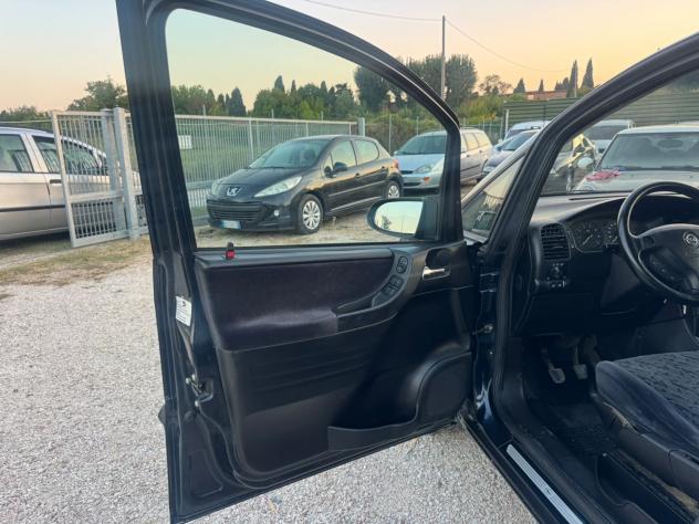 Opel Zafira 1.6 16V cat Eco M Elegance - Foto 9