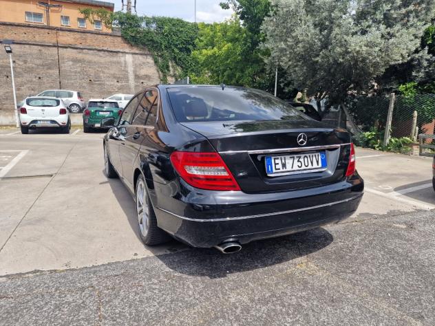 Mercedes C 220 D Exclusive Berlina - Foto 3