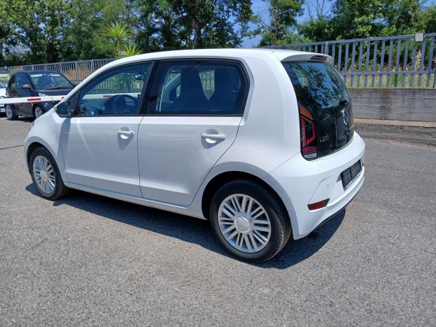Volkswagen 1.0 5p. EVO beats up! BlueMotion Technology - Foto 7