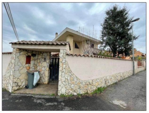 Immobile in asta di 321 m² con più di 5 locali e box auto in vendita a Ciampino - Foto 12
