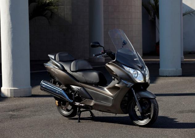HONDA SW-T ABS 600 CAPTATORE PICK UP 2011 JH2PF01D2BK - Foto 3