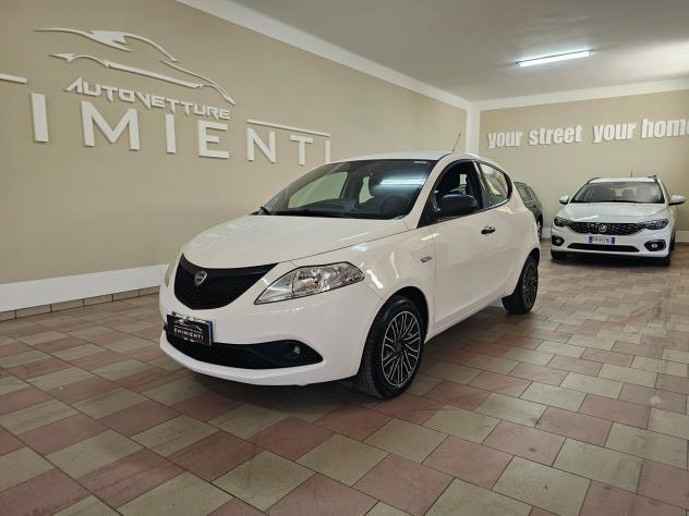 Lancia Ypsilon 1.2 69 CV 5 porte Gold - Foto 3