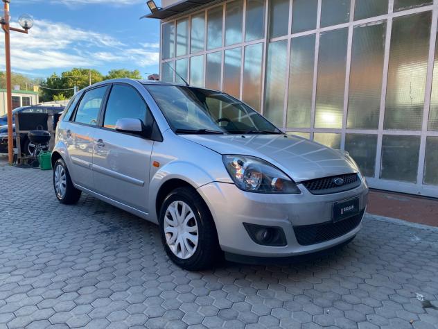 Ford Fiesta ADATTA A NEOPATENTATI 1.2 16V 5p. - Foto 6