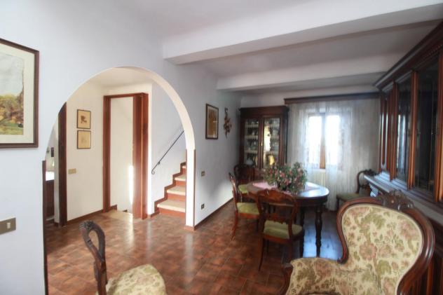 Villa in vendita a Sovicille 186 mq Rif: 852687