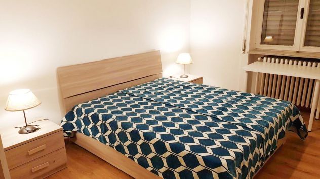 STANZA CON LETTO MATRIMONIALE ARREDATA MM UDINE
