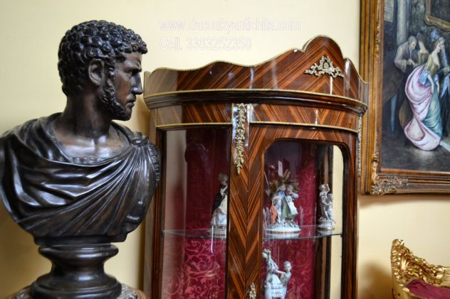 Vetrina-cristalliera mezzo giro stile Luigi XV - Foto 4