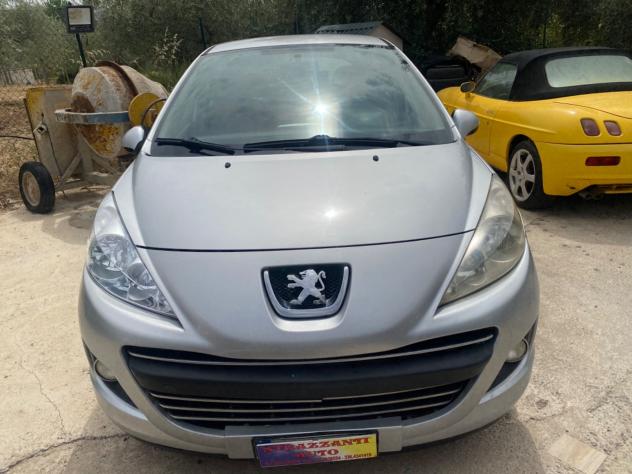 Peugeot 207 1.4 HDi 70CV 5p. 200MILLESIM EDITION2012 - Foto 2