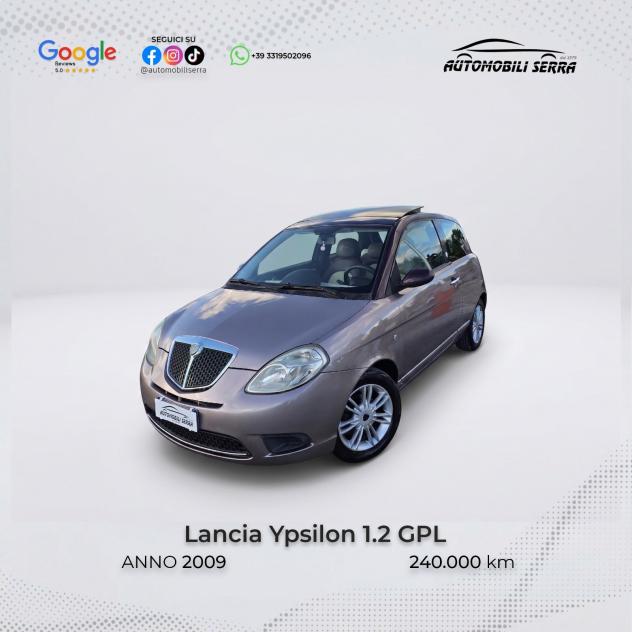 Lancia Ypsilon 1.4 Argento Ecochic GPL