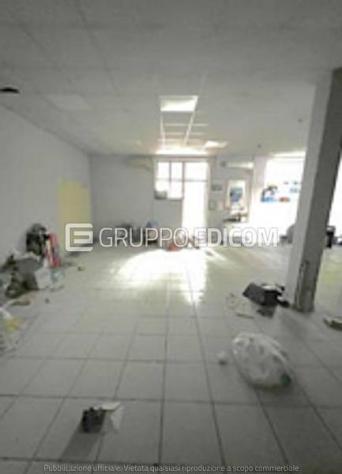 Fabbricati costruiti per esigenze commerciali in vendita a Mortara - Rif. 4554861 - Foto 8