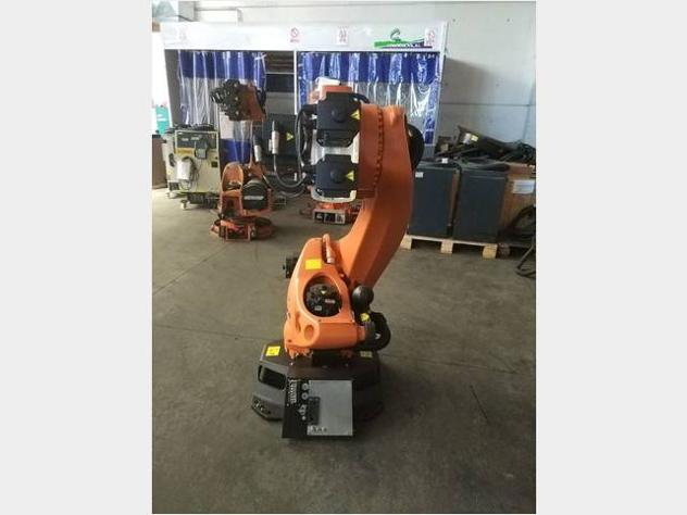 ROBOT INDUSTRIALE KUKA KR180 R2900 PRIME KRC4 Usato - Foto 4