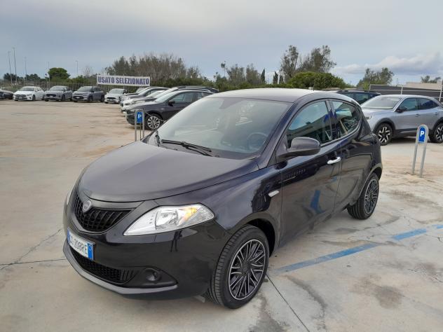 N2 LANCIA YPSILON 1.0 HYBRID S&S ORO - Foto 4