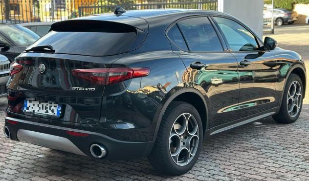 Alfa Romeo Stelvio 2.2 T.diesel 190CV AT8 Q4 Sport - 2019 - Foto 4