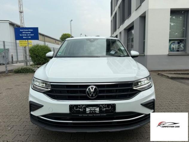 VOLKSWAGEN Tiguan 2.0TDI 150CV LIFE DSG 3 ZONE INDUZIONE APPLE ANDRO rif. 22597187 - Foto 2