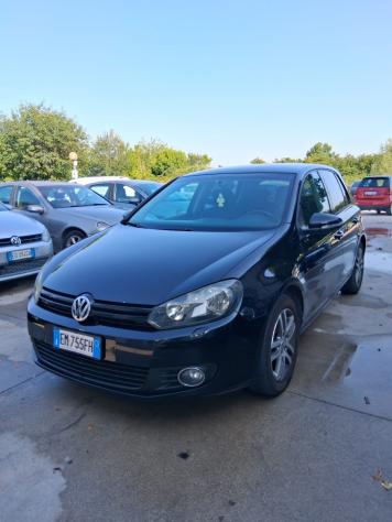 Volkswagen Golf 1.6 TDI DPF 5p. Highline - Foto 6