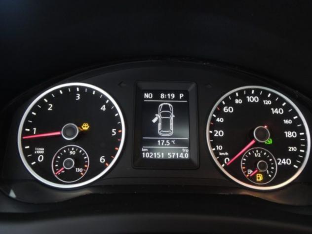 VOLKSWAGEN Tiguan 2.0 TDI 4MOTION DSG FULL OPTIONAL 140CV rif. 24123260 - Foto 9