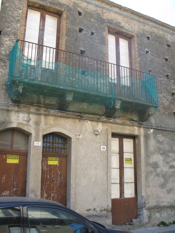 Fiumefreddo centro casa singola con terreno - Foto 5