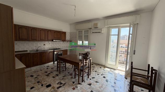 Rif. 9842 - Ampio appartamento da ristrutturare 'zona Bellarmino', Ragusa - Foto 3