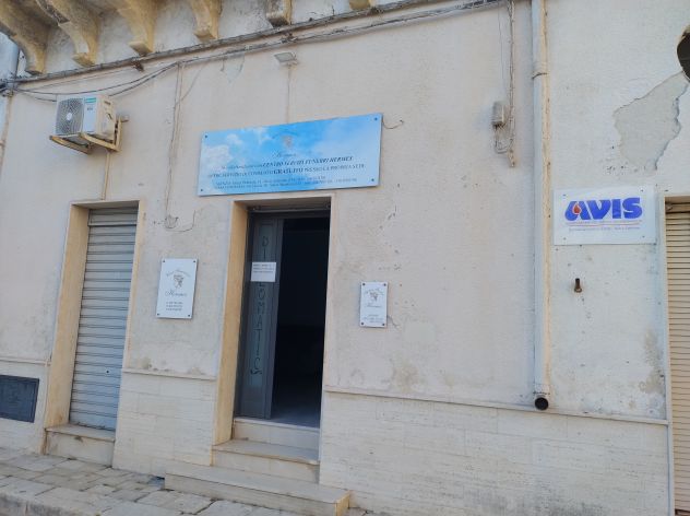 FinImmobil VENDE in Salice Sal. (LE), locale commerciale