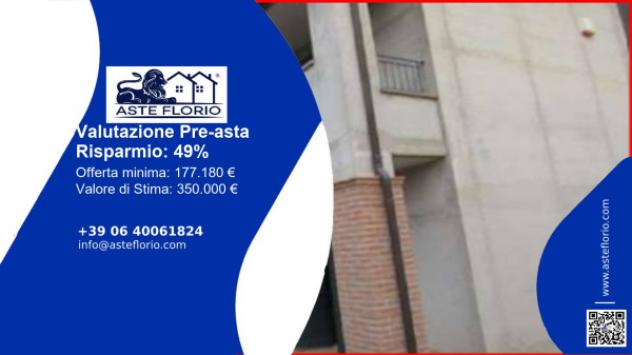 Immobile in asta di 380 m², box auto in vendita a Perugia - Foto 2