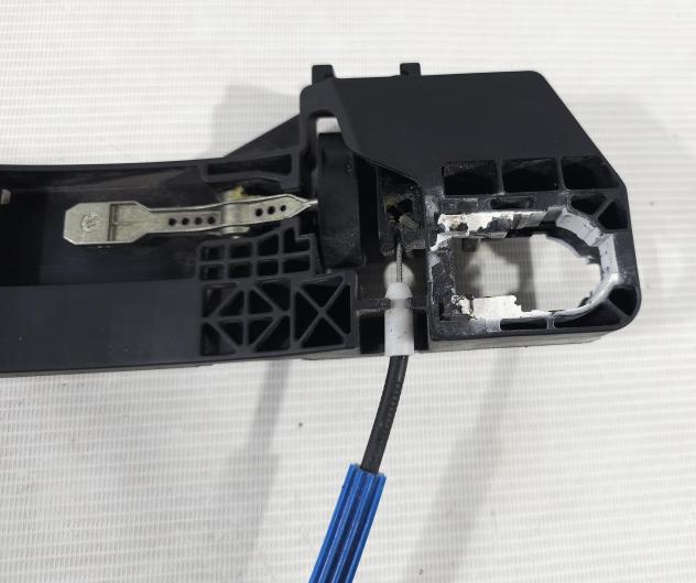 SUPPORTO MANIGLIA ANTERIORE DESTRA LANCIA Ypsilon 4° Serie 50522663 (1123) - Foto 9