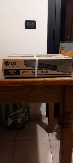 VENDO DVD PLAYER MARCA LG NUOVO MAI USATO - Foto 2