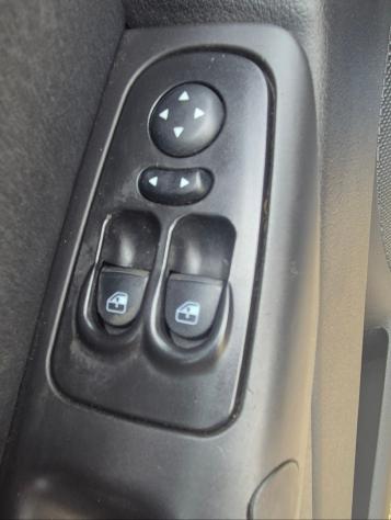 Lancia Ypsilon 1.2 versione oro - Foto 9