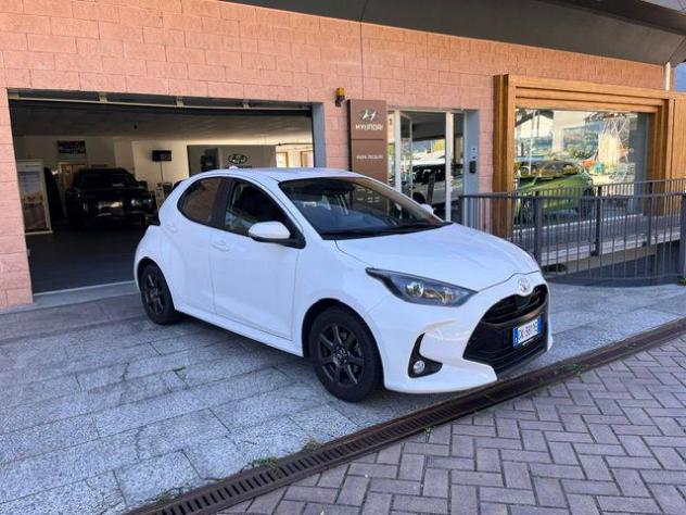 TOYOTA Yaris 1.0 5 porte Active rif. 24046310 - Foto 2