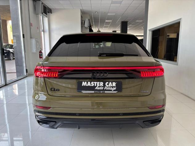AUDI - Q8 - 50 TDI 286 CV quattro tiptronic Sport - Foto 6