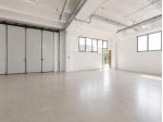 Capannone produttivo con ampia area esterna privata