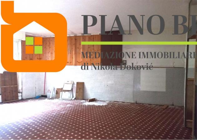 V000542 - AMPI LOCALI PER LABORATORIO/MAGAZZINO/GARAGE IN CENTRO CITTA' - Foto 6