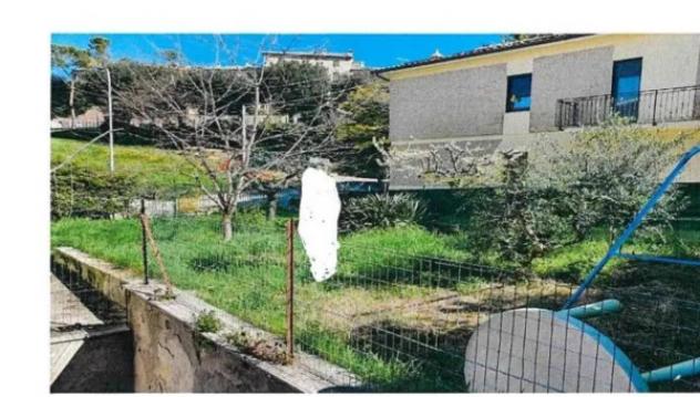 Immobile in asta di 153 m² con più di 5 locali e box auto in vendita a Corridonia - Foto 11