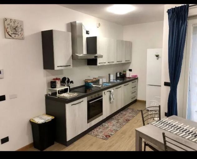 Monti tiburtini trilocale € 1500 di mq 80 in classe A+ nuovissimo 2 BAGNI - Foto 3
