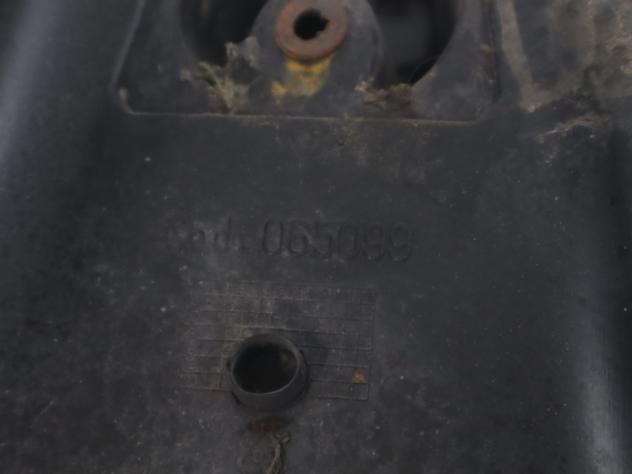 MALAGUTI MADISON 3 125 065099 RETROSCUDO PARAGAMBE 07 - 12 REAR SHIELD ATTACCHI DANNEGGIATI - Foto 8