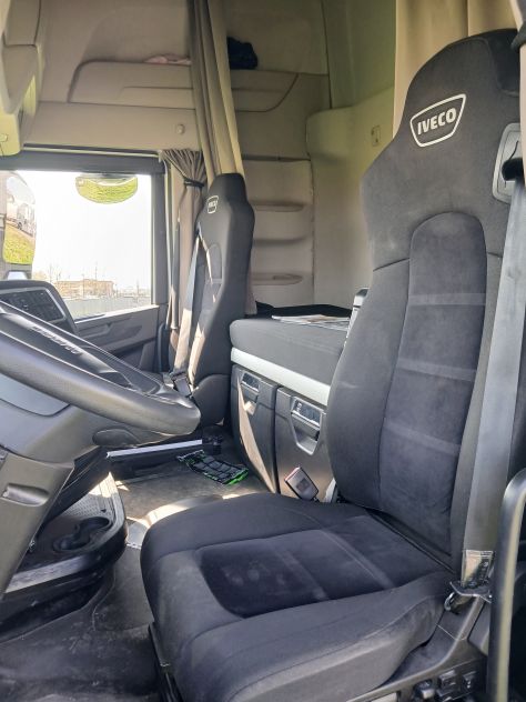 IVECO S-WAY 490CV con impianto idraulico km 221.000 - Foto 6