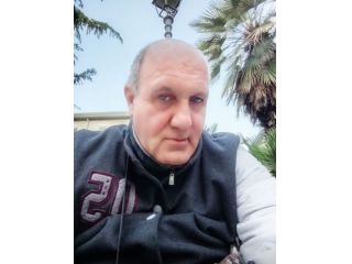 Amore e incontri Salerno - Cerco Compagna Tel:3892331670